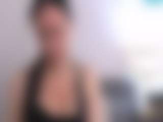 Live cam show with MiaSeductive - Joi on Hubzter Live