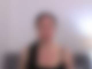 MiaSeductive's Live Sex Cam Show