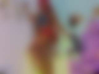 Live cam show with Paulina-Sodi - Smoking on CamClone