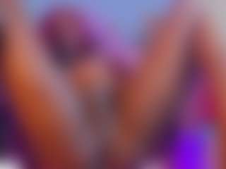 Live cam show with Paulina-Sodi - Drinking on fapnchat