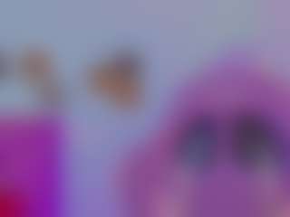 Live cam show with Paulina-Sodi - Lean on Camsoda