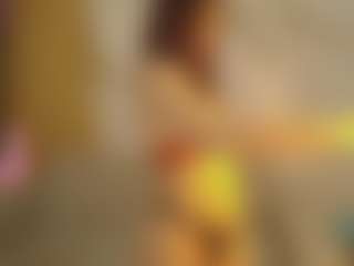 Live cam show with Roxy-Luxe-Tf - Toys on Milf Play