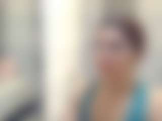 Live cam show with Sammyfit - Pm on Latina Girls