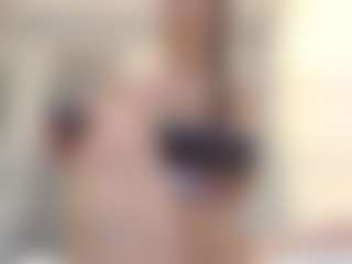 Live cam show with Sammyfit - Glasses on SpankPalCams