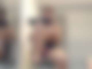 Live cam show with Sammyfit - Colombia on Strip Flash - Live Sex Shows