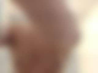 Live cam show with Sammyfit - Muscular on UwU Esports