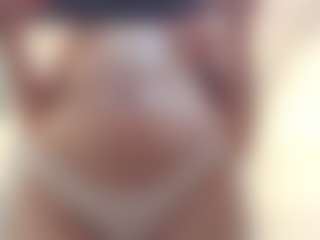 Live cam show with Sammyfit - Glasses on StripNow