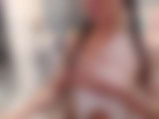 Live cam show with Sammyfit - Colombia Young Adult on SmokeAndPoke