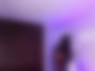 Live cam show with Tayrasiny - Moaning on madthumbs