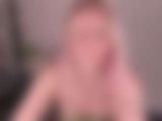 Live cam show with Elsa - Moaning on Strip Flash - Live Sex Shows