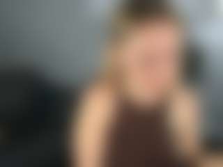Live cam show with Elsa - Joi on camwithhim.com