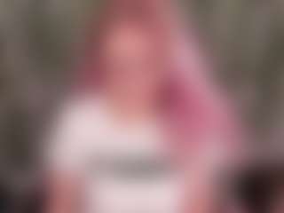 Live cam show with Elsa - Moaning on camwithhim.com