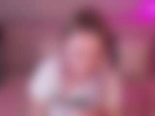 Live cam show with Elsa - Moaning on camwithhim.com