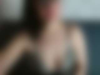 Live cam show with FredericaLuv - Skinny MILF on Milfs Live