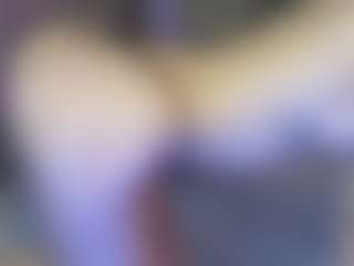 Live cam show with KarmaArms - Double Penetration on Camiplay Live