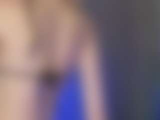KarmaArms's Live Sex Cam Show