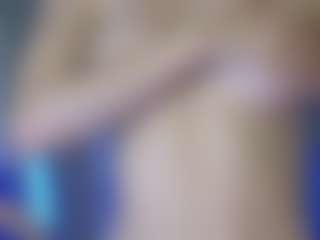 KarmaArms's Live Sex Cam Show