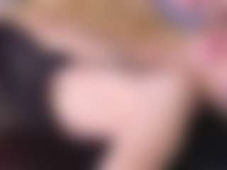 Spettacolo in cam dal vivo con KarmaArms - Butt Plug su Camsoda