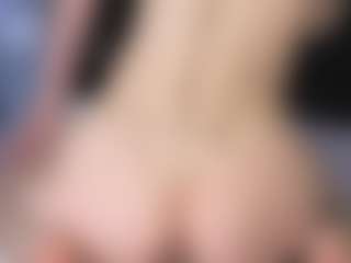 KarmaArms's Live Sex Cam Show