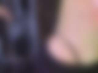 Live cam show with KarmaArms - Oil on CamClone