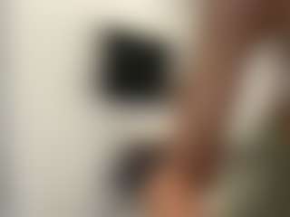 Live cam show with LonaLardin - Joi on Hubzter Live