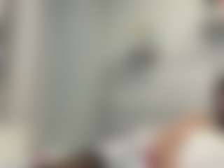 LonaLardin's Live Sex Cam Show