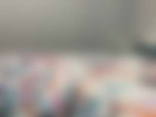 LonaLardin's Live Sex Cam Show