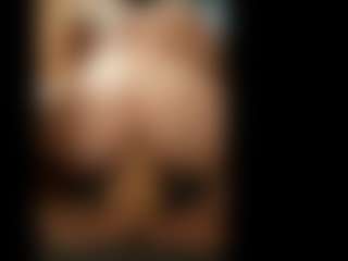 Renbooty00's Live Sex Cam Show