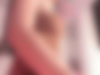 Live cam show with valery-quinn - Flat Chested on camwithhim.com