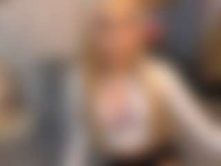 Live cam show with Zafir-Evans - Drinking on Camsoda