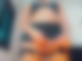Live cam show with Abby-Whitt - Small Tits on Gym Cam Girls