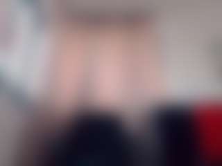 Live cam show with Abby-Whitt - Average on CamwithHer