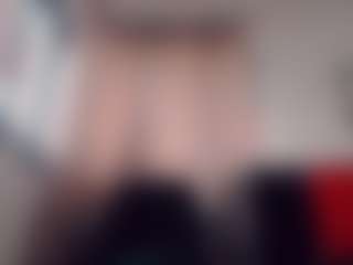 Live cam show with Abby-Whitt - White on CamwithHer | colombia