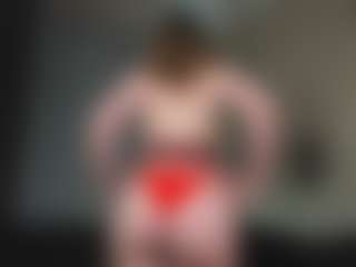 Live cam show with ChanteClingan - Red Hair on Camsoda