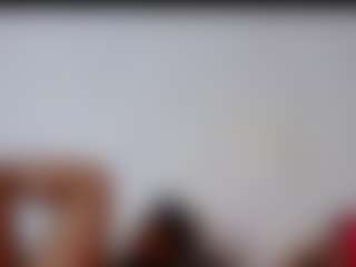 Live cam show with LunandCarlos - Drinking on eurowanks.com