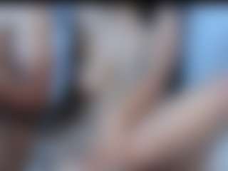 Live cam show with LunandCarlos - Handjob on Camsoda