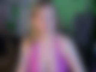 Live cam show with Margo - Flirt on Milfs Live