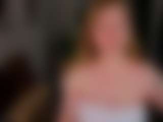 Live cam show with Margo - Sex on Gym Cam Girls