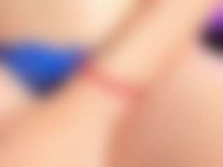 Live cam show with ShaunaDream - Facial Piercings on camwithhim.com