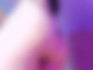 Live cam show with ShaunaDream - Granny on Uber Horny
