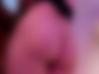 Live cam show with ShaunaDream - Skinny MILF on friskycurves.com