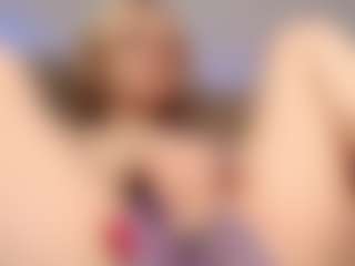 Live cam show with DELAY-LALEA - Body Massage on Camsoda