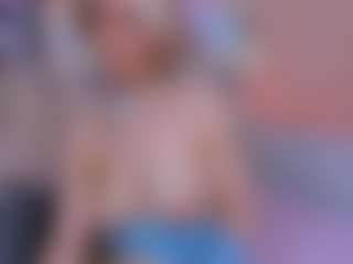 Live cam show with DELAY-LALEA - Camel Toe on Dolls Live