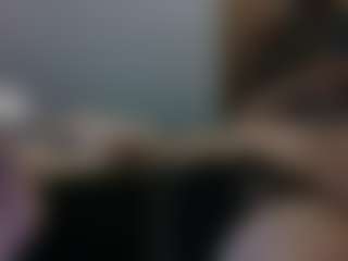TrixieLynn69's Live Sex Cam Show