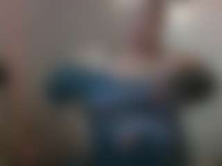TrixieLynn69's Live Sex Cam Show