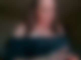 Live cam show with TrixieLynn69 - Bedroom Mature on Instabang