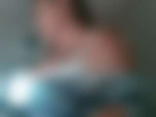 TrixieLynn69's Live Sex Cam Show