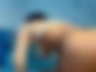 Live cam show with Joha-15 - Moaning on fuck-show.com