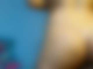 Live cam show with Joha-15 - Ass Clapping on Free Soda