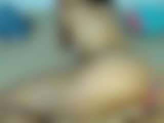 Live cam show with Joha-15 - Small Tits on Porn Luv